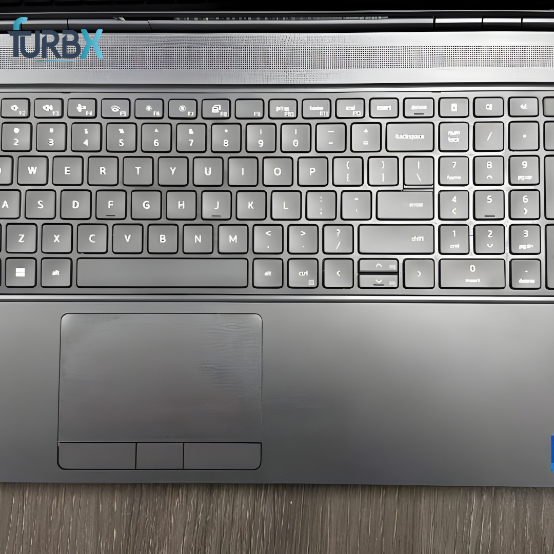 Dell Precision 15 7560 Core i7 11th Gen 32 GB 512 GB Used
