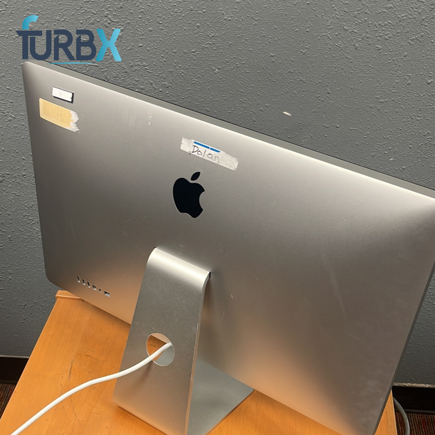 Apple Thunderbolt Display A1407 27" MC914LL/A | 2560 x 1440 pixels Grade B