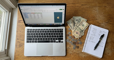 How much does a refurbished laptop cost in 2025 price breakdown