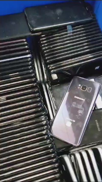 35 x Mix Samsung Galaxy Phones Grade A/B Mix (locked/Broken Phones)
